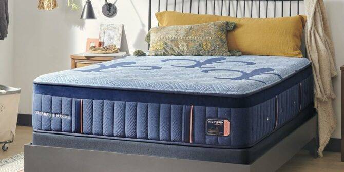 Stearns and Foster Lux Hybrid Firm Mattress Review 2024